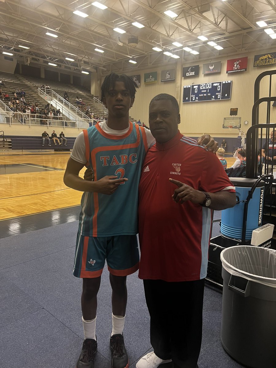 Congrats going out to Devin Lewis as he played his last high school game in the TABC All Star game way to represent Devin we are super proud of you.#CCHOOPSTHEBROTHERHOOD