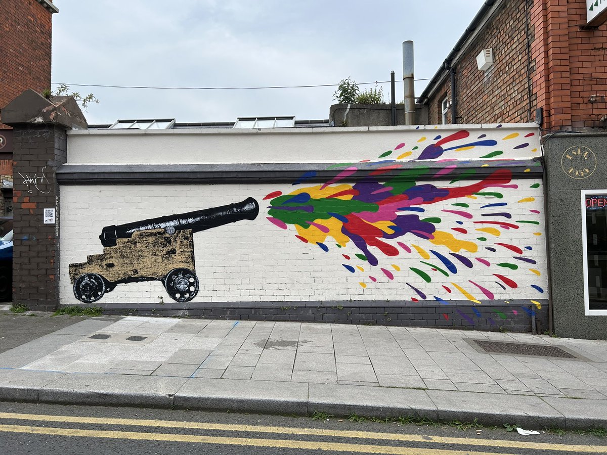 TaggingTheTags's tweet photo. Work by @JohnmanSpraycan in Dun Laoghaire, Co.Dublin #TaggingTheTags https://t.co/t7Axxq0tY8
