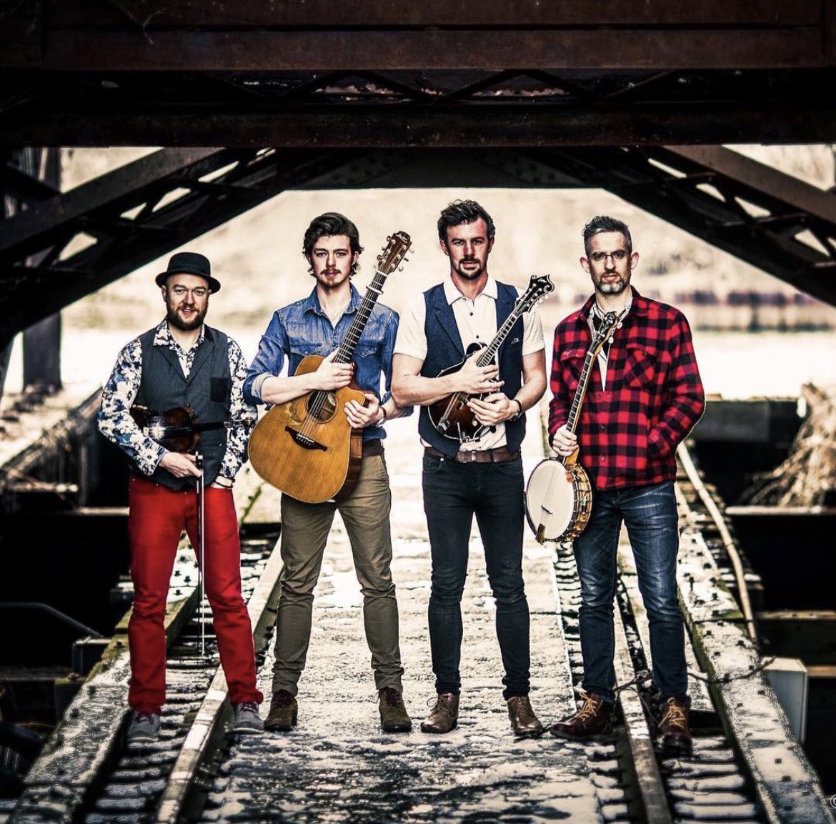 mamamangan's tweet photo. @poloconghaile @rockhall https://t.co/foq1v3ByeL