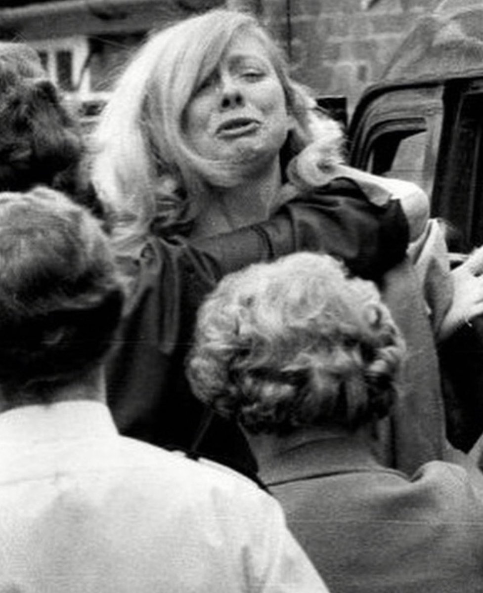 historyinmemes's tweet image. Joyce McKinney, the former winner of the Miss Wyoming beauty pageant in 1973, gained notoriety for her involvement in a series of disturbing incidents. In 1977, McKinney was arrested by the police after kidnapping Mormon missionary Kirk Anderson from his church and subjecting him…