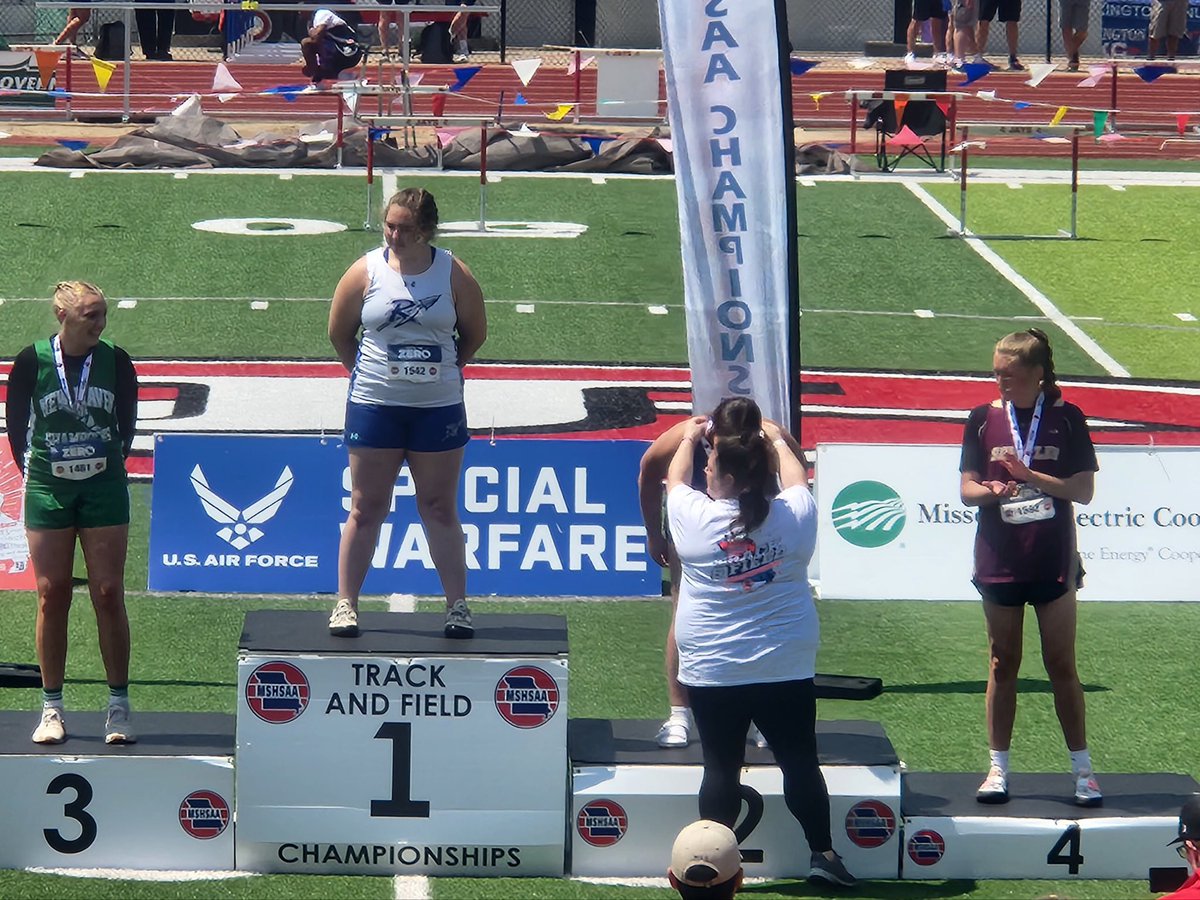 GDFMFB's tweet photo. Congratulations to Russellville’s very own Trinity Riggs who on her birthday won the @MSHSAAOrg Class 2 shot put state championship. So happy for her and @mrlove314. What an awesome finish to a great track season! #10Ships https://t.co/A5WkHNX2aP