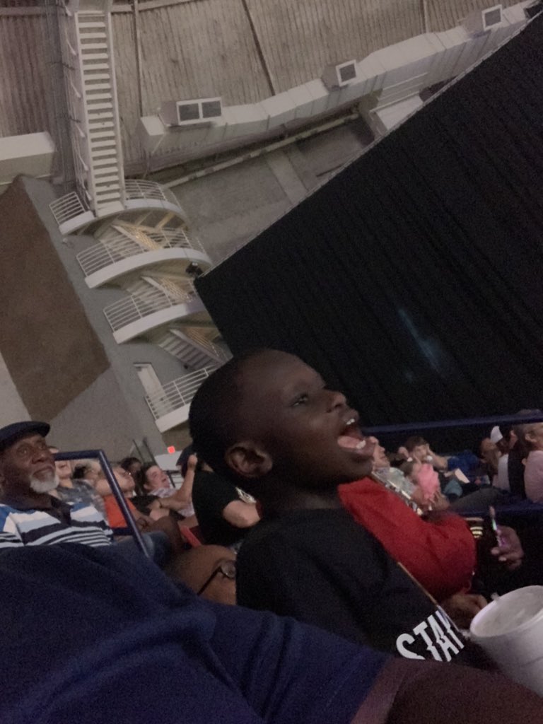 dandtspencer's tweet photo. #WWEFayetteville https://t.co/hMBDvjaIiI