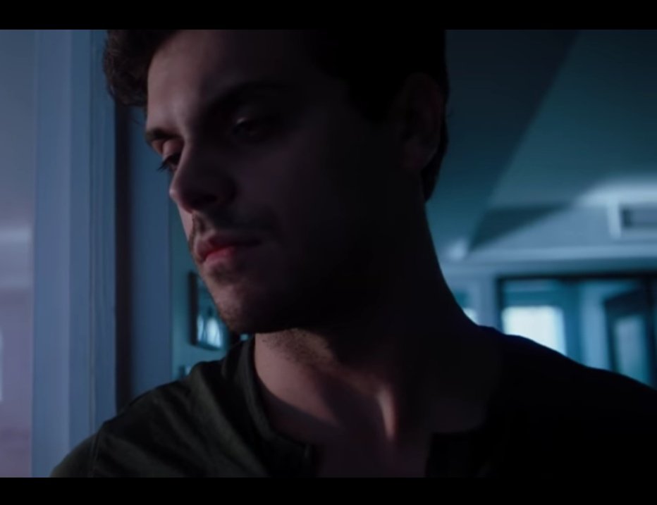 audreyautumn28's tweet image. HOLY HELL I FORGOT HOW BEAUTIFUL HE IS  #GavinReed #reed900 #Detroitevolution