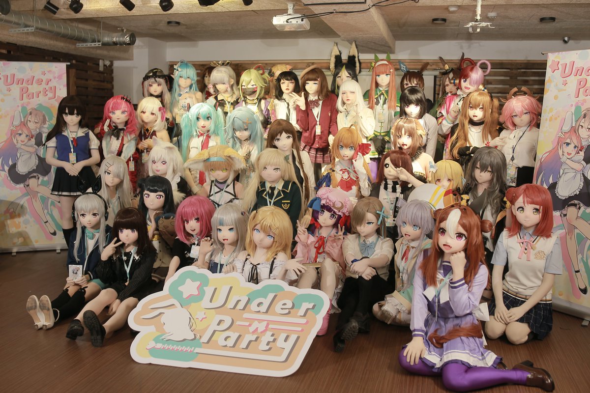 Under Party. 感謝教主邀請~~
FB相簿 reurl.cc/zA2xOV