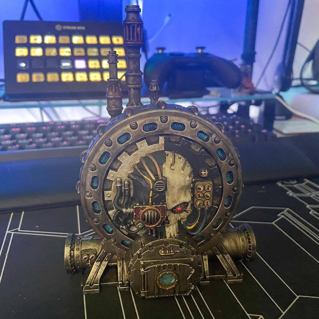 EdgeofEmpirePC's tweet photo. Just finished up this Haemotrope Reactor for my Imperium board, I think I have one of these left for my zone Mortalis board, but hopefully the last of these I need to paint for a long time!

Michael 

#Warmongers #WarHamFam #WarhammerCommunity #PaintSlam… https://t.co/YiG9WSf33e https://t.co/iuoaBPjyJy