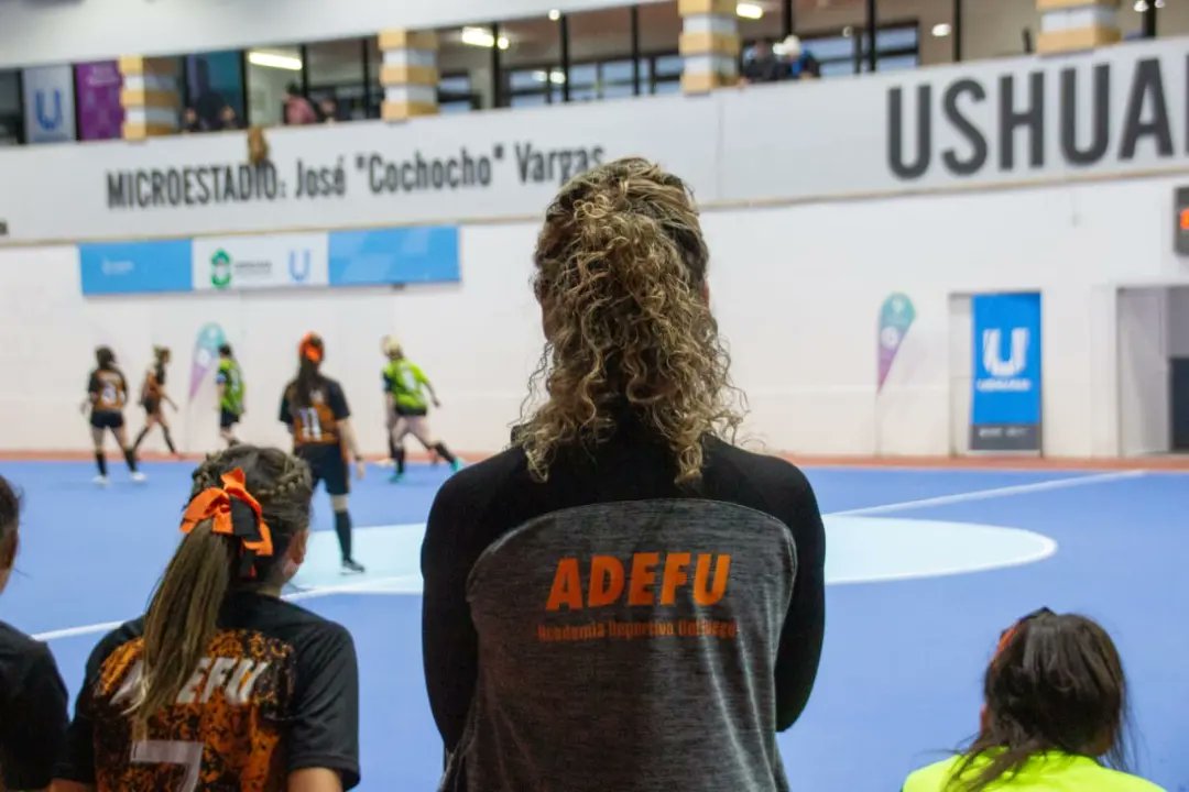 imdushuaia's tweet photo. @Desnunavarro: "Hemos trabajado mucho tiempo para poner en condiciones el "Cochocho" y estar a la altura de este evento, y que ya quede fijo en el calendario anual del Futsal local". https://t.co/Nu1UvNl7DI