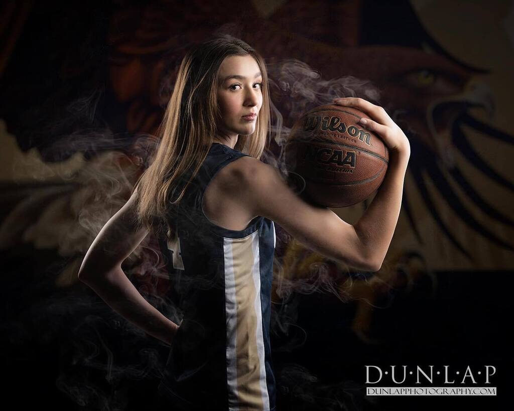 #dunlapphotography #dpclassof2024
#syncseniors #senioryearmagazine #inspiringteensmagazine
#SeniorInspire instagr.am/p/CsfJB_XMUal/