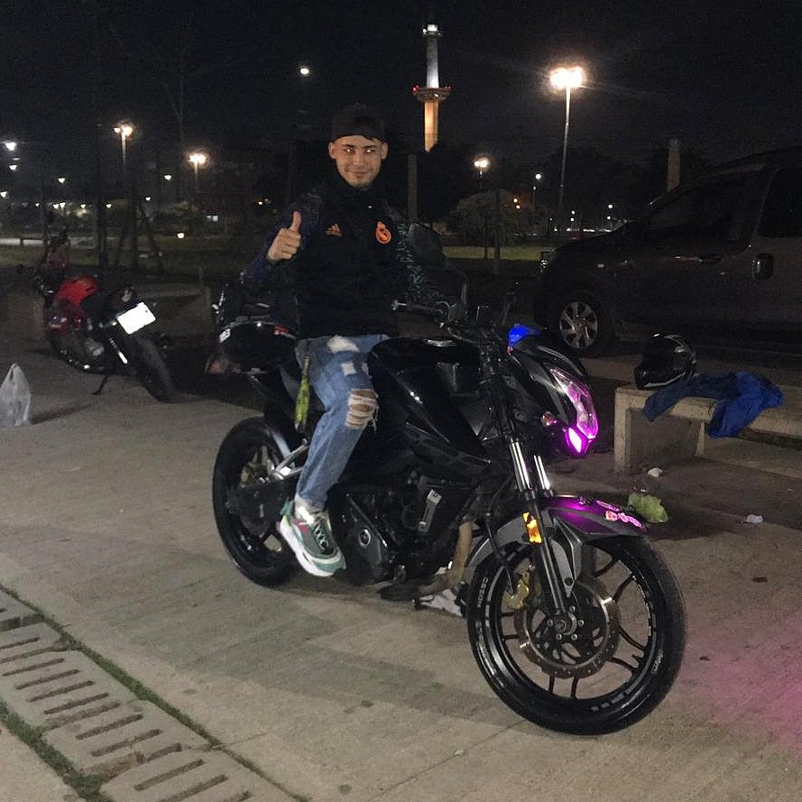 🏍😅