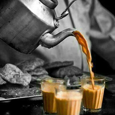 Inglorious_Engg's tweet photo. वो चाय राखी है टेबल पर, इतवार पुराने ले आओ,
हम कह देंगे कल छुट्टी है, बस तुम यार पुराने ले आओ ! https://t.co/BoiL7ZBpoJ