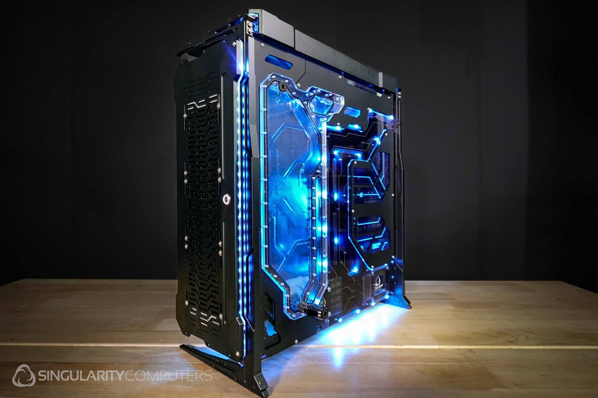 SingularityC's tweet photo. Build #60 Spectre Integra Umbra Limited Edition
Rebuild and upgrade for a customer with an air cooled system. 3080 and 10900K
#singularitycomputers #spectreintegramdualloopsidepanel #customsidepanel #watercooling #liquidcooling #spectreintegram #spectre #custombuilds https://t.co/is9IkM01HR