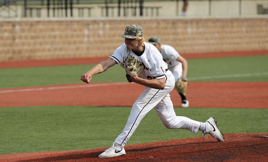 Sophomore year Stats 

IP: 43.1 
ERA: 2.42
Whip: 1.01
Ks: 64
BB: 15
Team Record: 30-6 
Thank you to all my teammates and coaches for a tremendous season.