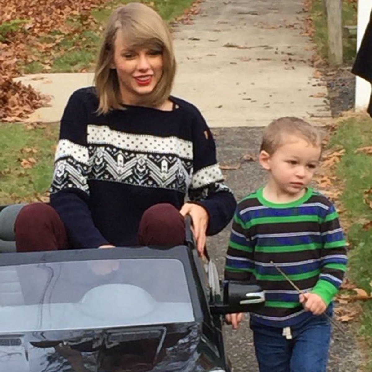 The Swift Society tweet media