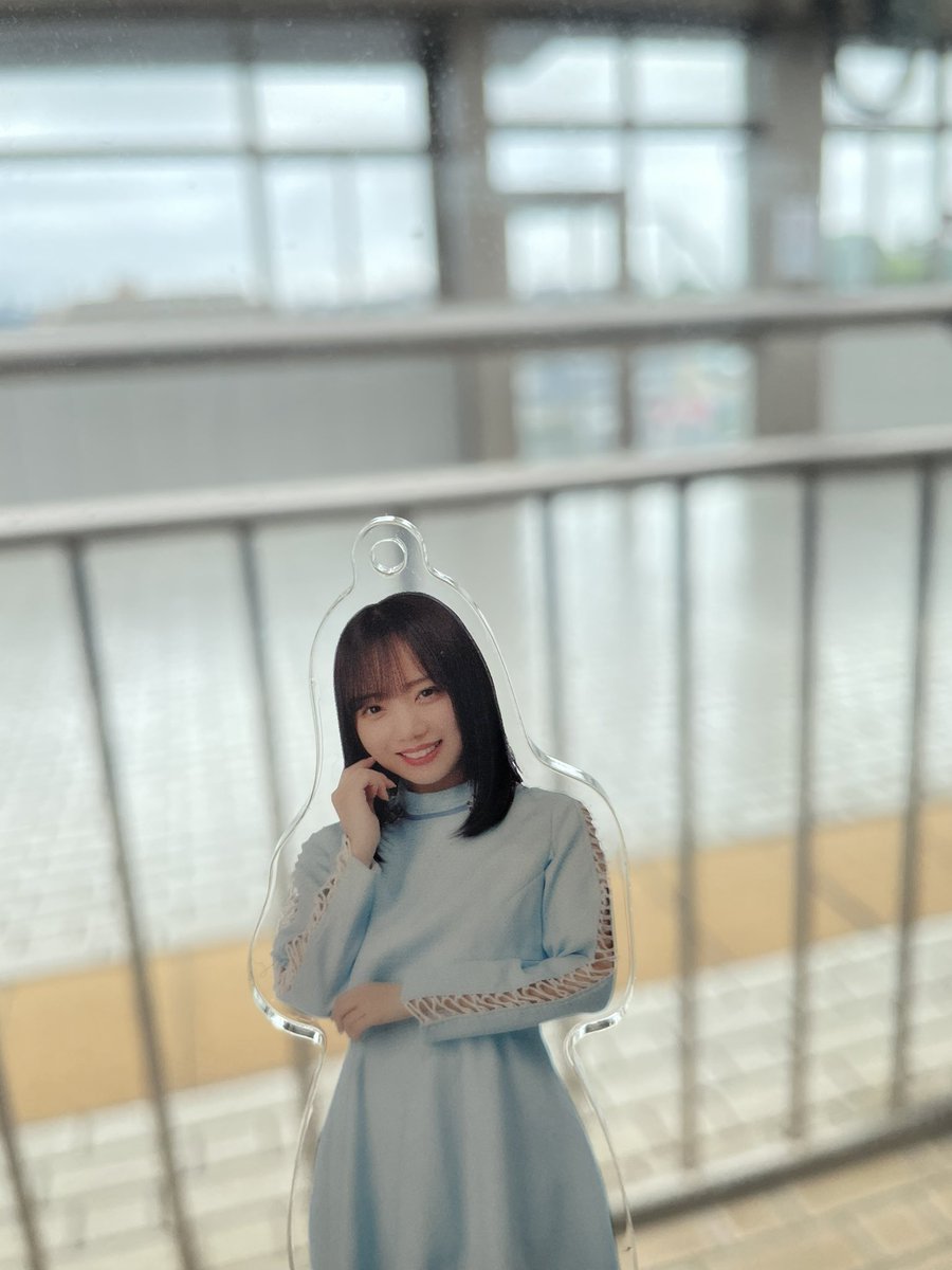 kinsyu_suru's tweet photo. さて横浜行きますか😆
ひな誕祭に続いて2回目の横浜✨️
今日はきょんこの夢が叶う日🌙⭐️
 #齊藤京子
 #Unplugged https://t.co/WzJVNkxpDT