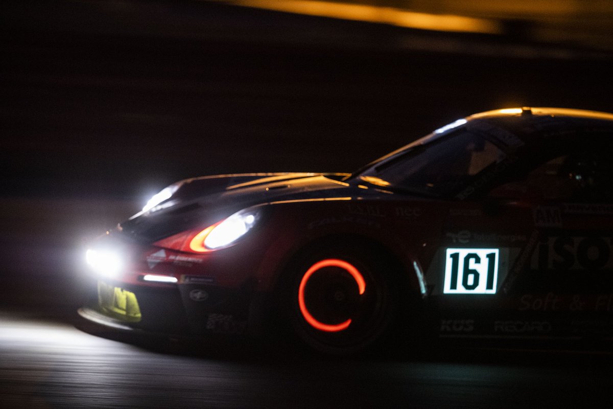 manthey_racing's tweet photo. Current standings in the #PorscheEnduranceTrophyNBR @24hNBR after 12 hours⬇️
Cup 2
P1: No. 163 #KKrämerRacing
P2: No. 161 #KKrämerRacing
P3: No. 123 @MUEHLNERMOTORS
Cup 3
P1: No. 182 @SorgRennsport
P2: No. 181 #MatholRacing
P3: No. 188 #TeamOehme https://t.co/png0ruS8sv