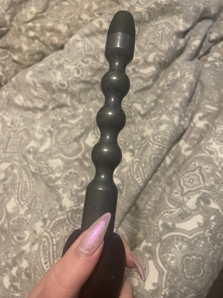 Every time I use this curling wand attachment, I giggle