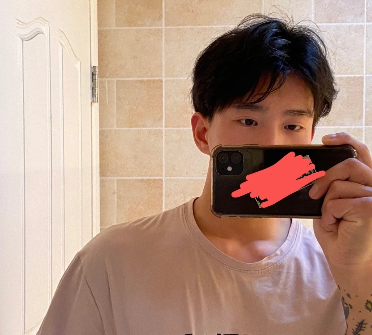 黑皮白袜体育生 tweet media