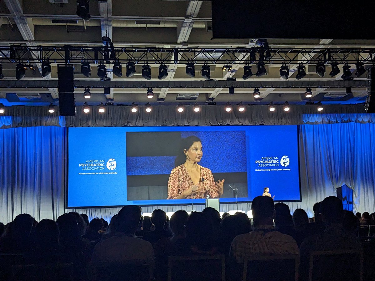 'How a kid like me ends up in a room like this... is a testament to therapy.

... Today I'm a woman who knows how to hold her own hand.'

The inspirational @AshleyJudd at @APApsychiatric #APAAM23
