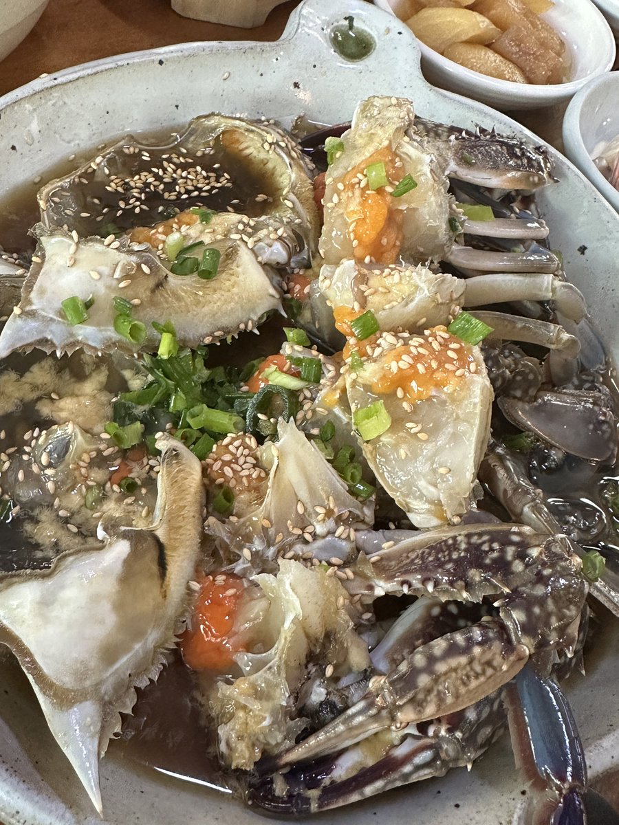 serodozer's tweet photo. 게장이 너무 섹시하다 https://t.co/EDWMElbiHT
