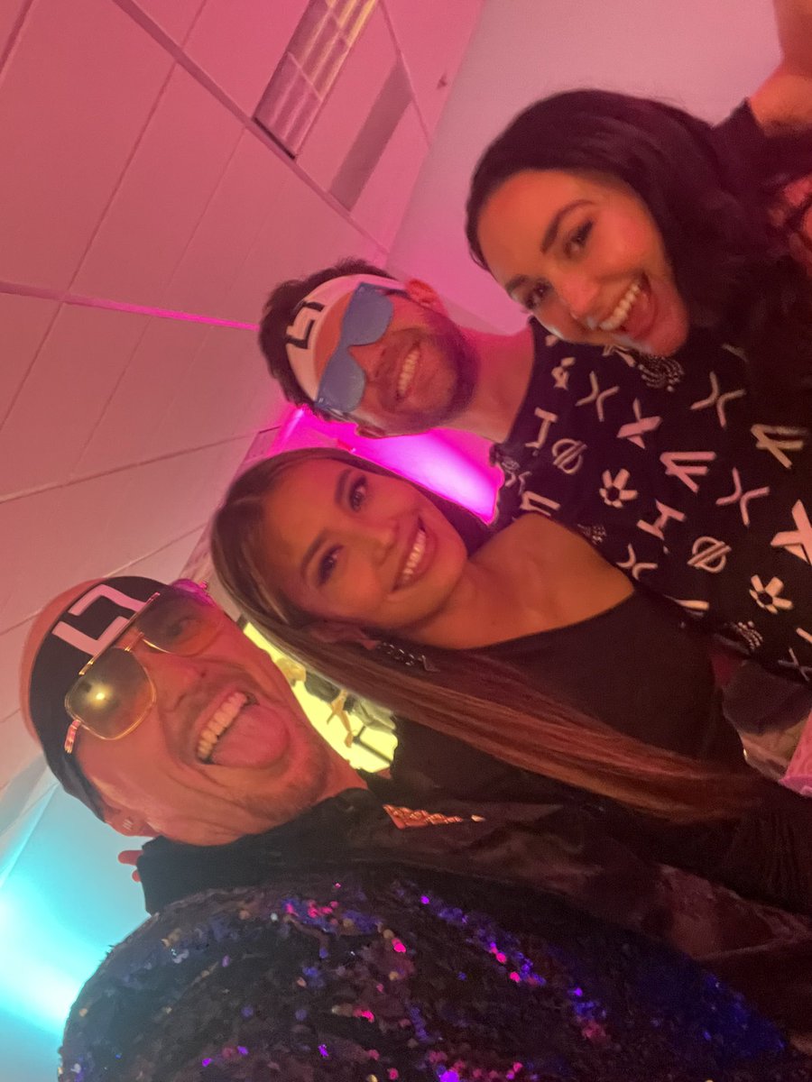 Tom Crown tweet media