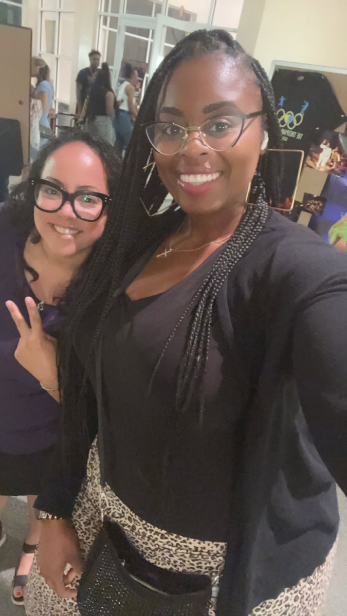 TeachTre's tweet photo. Mrs. Canton and I at Dillard High #ColorPurpleMusical ๐ beautiful performance https://t.co/5wuFT9sd22