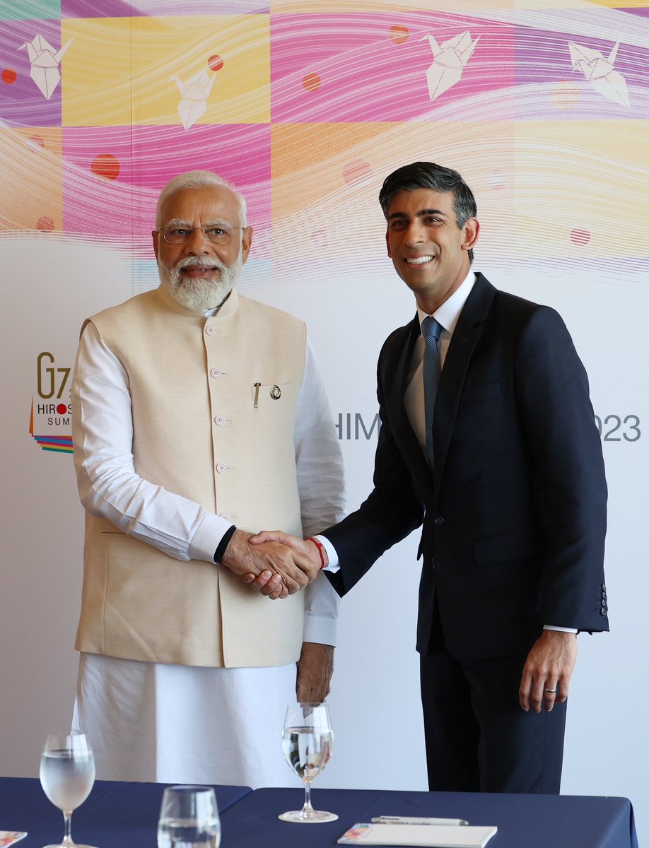 narendramodi's tweet photo. The meeting with PM @RishiSunak was a very fruitful one. We discussed boosting cooperation in trade, innovation, science and other such sectors. https://t.co/FI9nI1gc9V