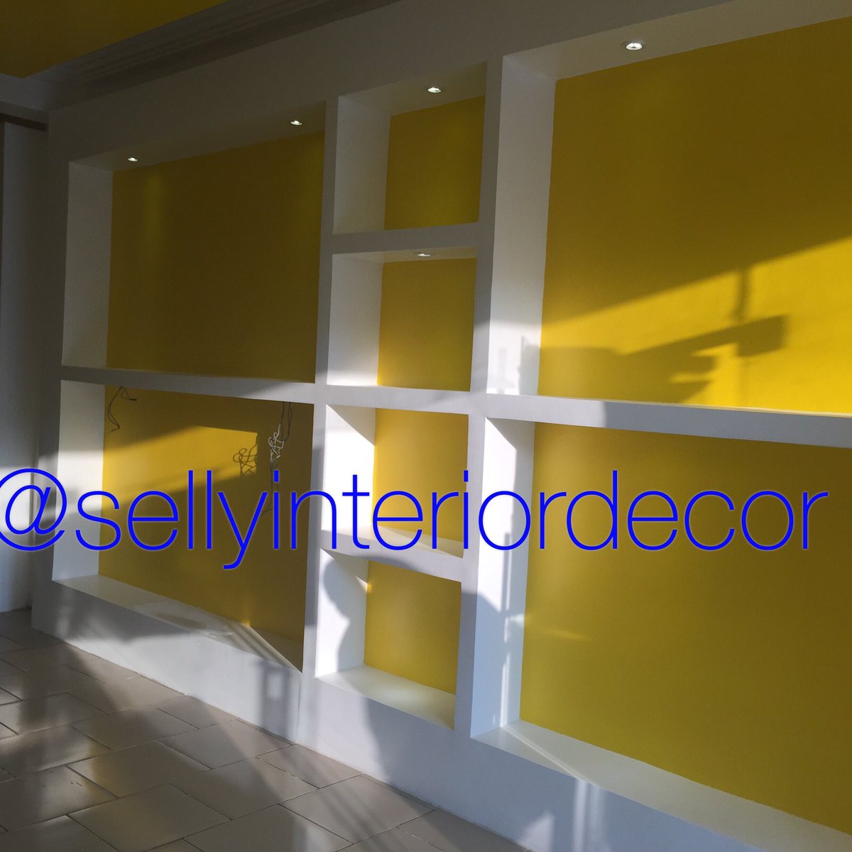 TB#design by @SellyInterior few years ago😍😍 #interiordesign #shopdesign #classic #beaut #sellyinteriordecor