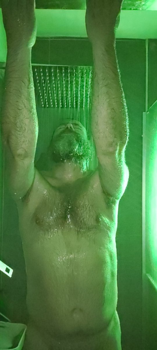Cómo dije una larga.... Ducha