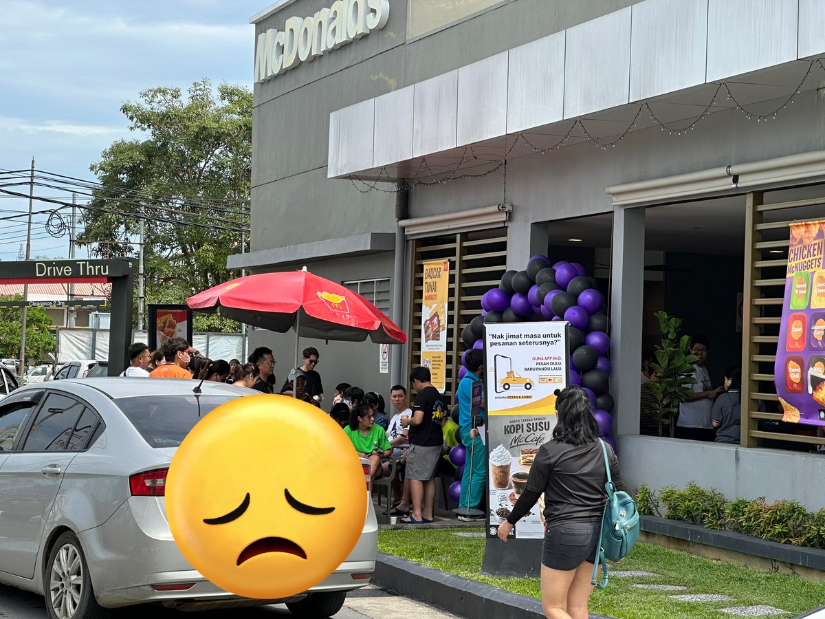 Tough luck , around 10 am no more queue all 100 slots are fully queue.. at MCD Beverly Penampang, Sabah #McDonalds #mcddodadip #sabah #malaysia