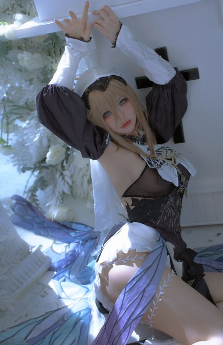 Twitterのコスプレ画像2
