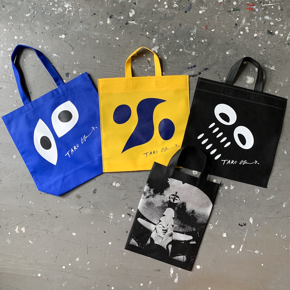 お買い物BAGはコレに決まり！／ 《坐ることを拒否する椅子》と《太陽の