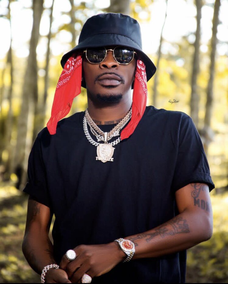 KorleyKhadijatu's tweet photo. This is my Baba❤️ it’s definitely Shatta Wale or no one chale @shattawalegh Nii Allāh keep on blessing you for https://t.co/tqCIF1FbXw’re you and I’m proud to be ur fan. https://t.co/tn4uwAldbL
