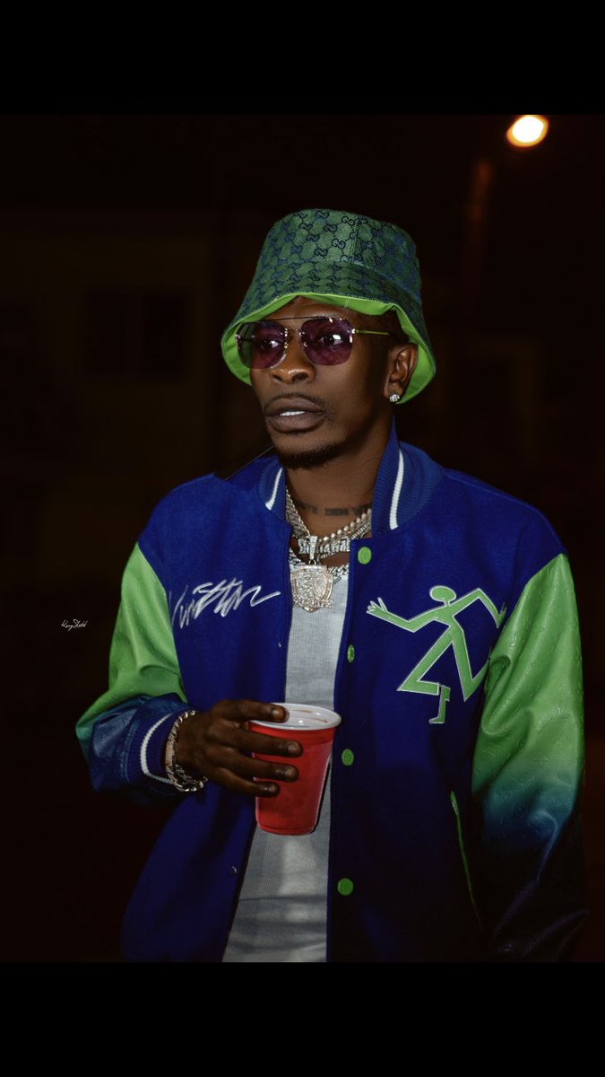 KorleyKhadijatu's tweet photo. This is my Baba❤️ it’s definitely Shatta Wale or no one chale @shattawalegh Nii Allāh keep on blessing you for https://t.co/tqCIF1FbXw’re you and I’m proud to be ur fan. https://t.co/tn4uwAldbL
