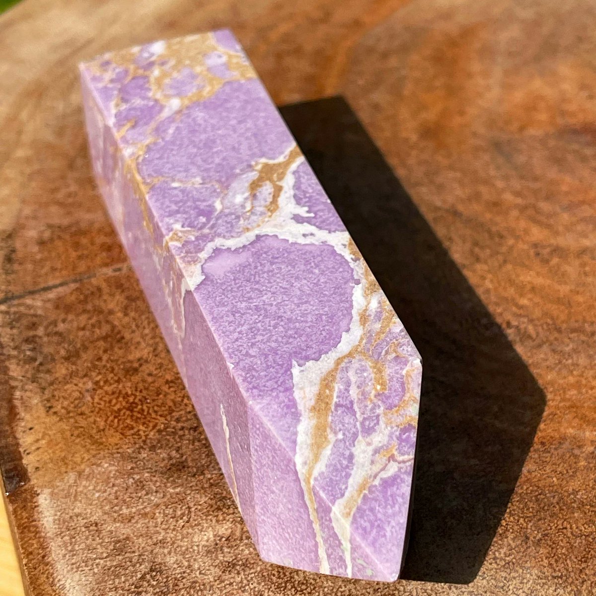 Boondockfinds's tweet photo. Phosphosiderite Tower | AAA Grade Rare Crystals Collector’s Edition https://t.co/SeLbVbqpj4 #SaturdayRocks #Phosphosiderite #tower #lavender #crystals #EtsySeller https://t.co/ZYvJvh4B4T