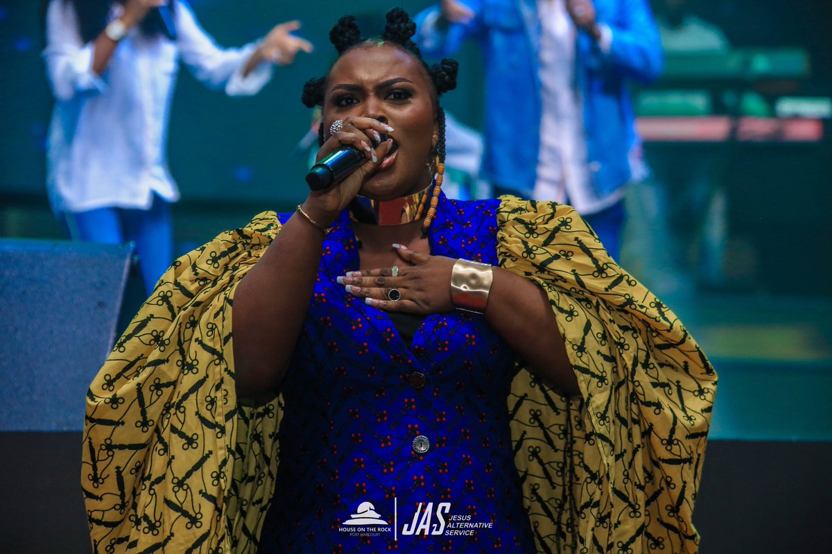 HOTRphc's tweet photo. Also making her first appearance in House on the Rock, PortHarcourt and JAS is the African Gospel Queen @yoyomichaels blessing us during JAS with her energetic, unique and Afrocentric sound.
#JAS
#TheJesusAlternativeService
#HouseOnTheRockPortHarcourt https://t.co/eOhfS1mVaE