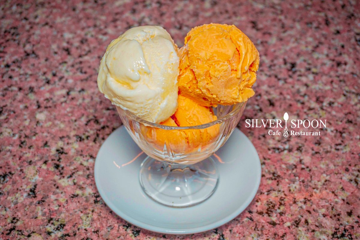 silverspoon_ug's tweet photo. Have you made your order yet😋? Just make your now through 0759902889 / 0759902448 and we shall deliver.

#orderwithus#instafoodie#icecream#wheretodine#silverspooncafeandrestaurant #juice #restaurant #milkshake #kampalarestaurants #cafe#restaurant #food #foodie #foodporn https://t.co/FDzdgk0gGr