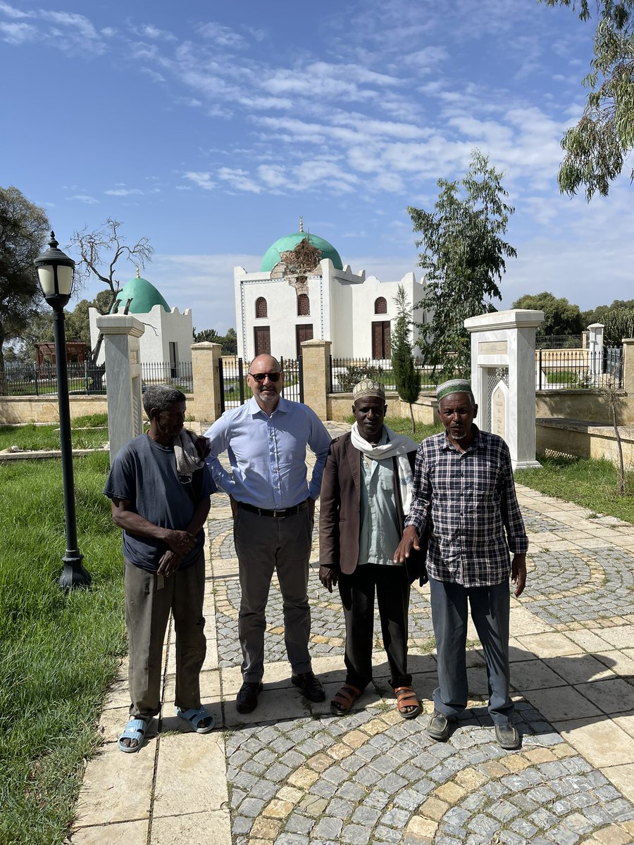 The war also destroyed holy places, Churches and Mosques. 

A visual example here at the Al Nejashi Mosque (مَسْجِد ٱلنَّجَاشِي) in Negash-Tigray. 

Dates from 7th century and is one of the oldest mosques in Africa.

#HolyPlacesNotATarget  #ProtectHeritage #ProtectHistory