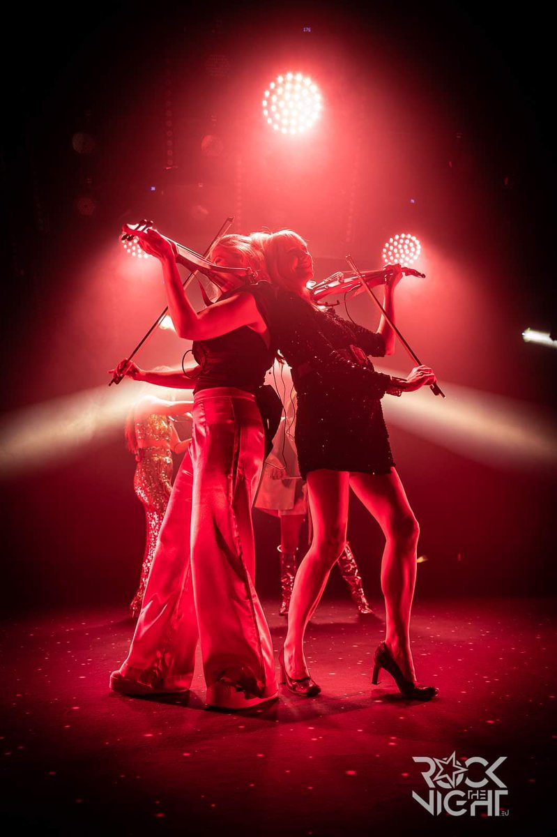 BONDQUARTET's tweet photo. Lots of fun on our short tour- thanks to all who came and brought the vibes! 📷 by @minniegeorgshoots on Insta #bondquartet https://t.co/QOQBX3gLVj