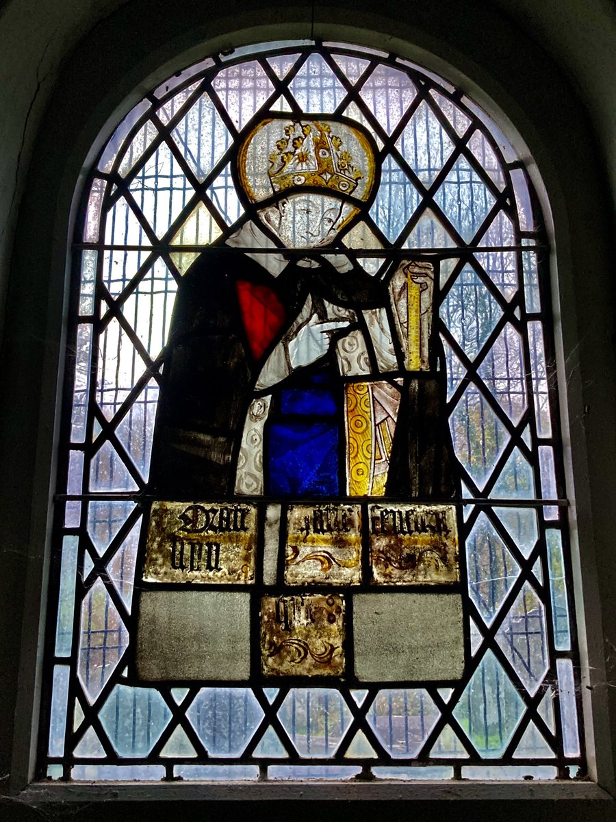 A fine #StainedGlassSunday example here from the #church dedicated to St Beuno in the care of the wonderful @friendschurches, near Porthmadog. A small clerical figure dating from c.1500.