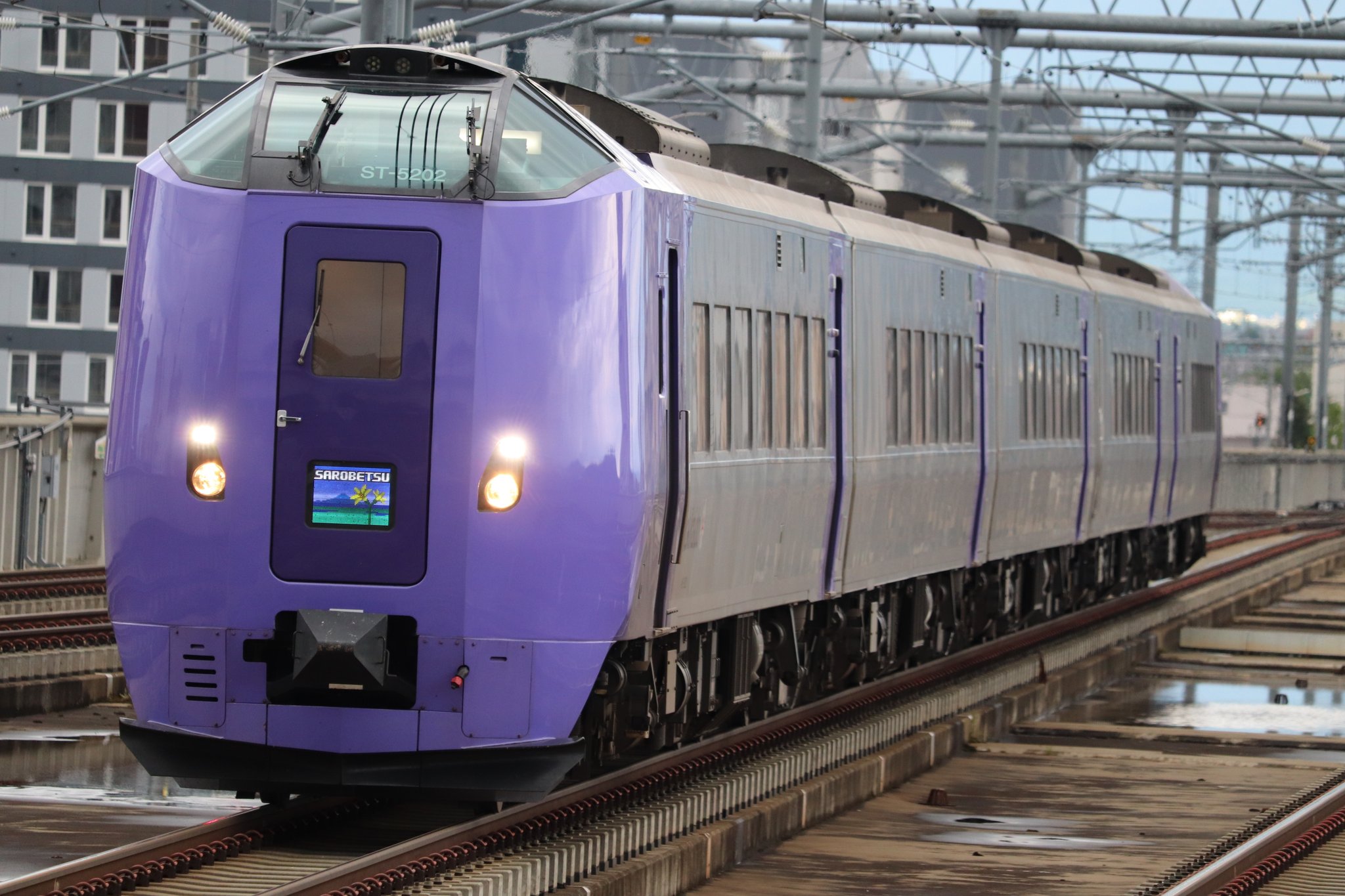 北おひ on Twitter: "旭川駅で撮影したキハ261系5000番台ラベンダー編成の特急サロベツ4号 https://t.co ...