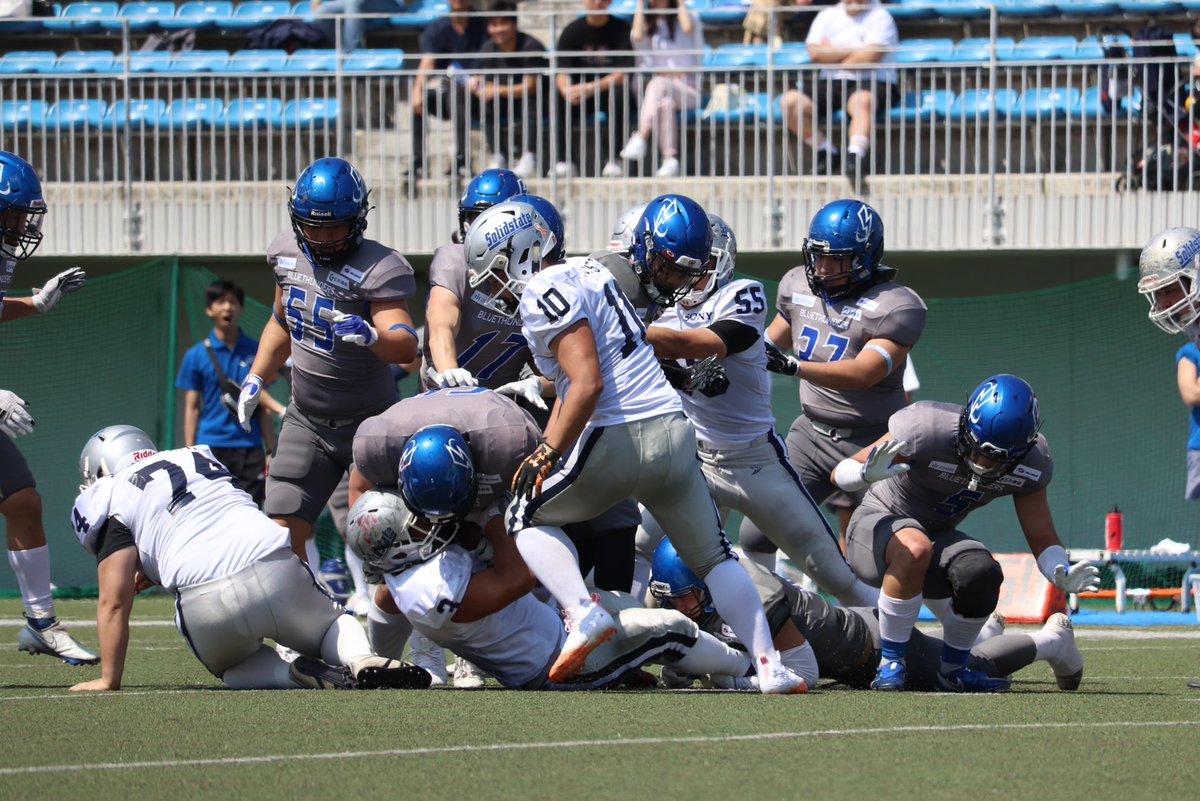 kawasaki_fujimi's tweet photo. 【東日本X2 春季公式戦/スプリングボウルトーナメント(SBT)2回戦 #ブルーサンダース vs #SonySolidstate】
SonySolidstateが前半から点を取り、ブルーサンダースを最後まで抑え0-6でSonySolidstateが勝利しました🏈✨
#Xリーグ #富士通スタジアム川崎 #frontale https://t.co/f2MAHwH8TW