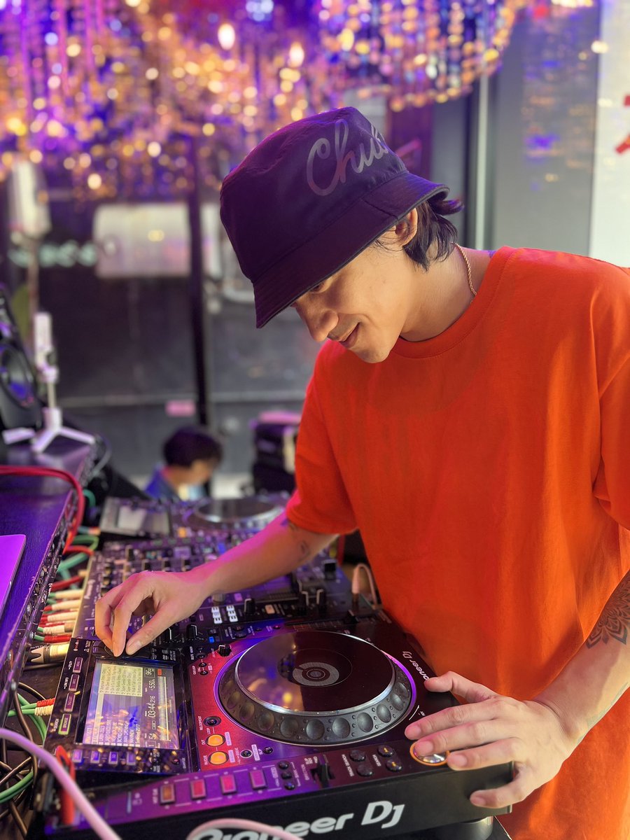 Jaro Cab tweet media