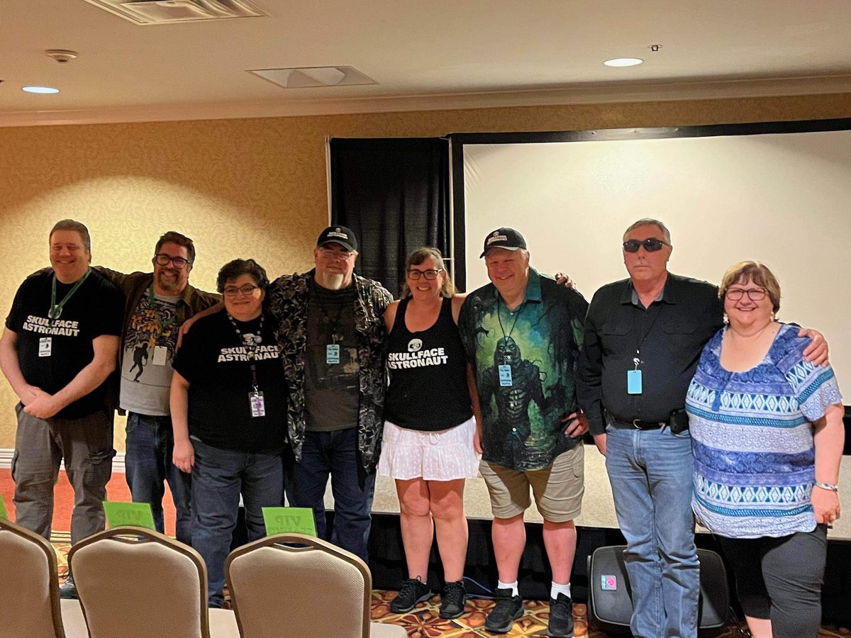 skullfaceastro's tweet image. Cast at the world premiere of ODDER NOGGINS tonight at @crypticon Seattle 2023! #crypt23