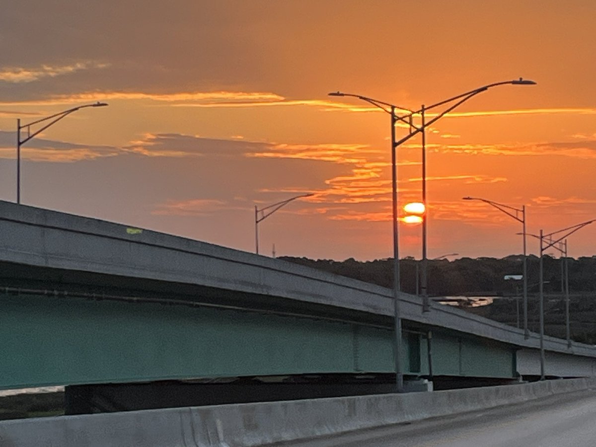 tkinnison10's tweet photo. @MrMBB333 #jacksonvilleFl https://t.co/72k6UnYhYP
