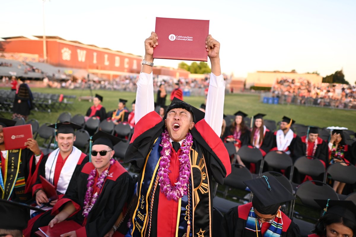 ChicoState's tweet photo. Class of 2023 Behavioral and Social Science graduates, as you figure out who you are beyond these brick walls and vibrant trees, remember that you have a community of Wildcats rooting for you. Here's to whatever comes next! πΎπ#ChicoStateGrad https://t.co/ds3ghhHsJw