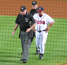 HAPPY BIRTHDAY TO BRAVES HALL OF FAMER BOBBY COX!!!!!!!!!!! 