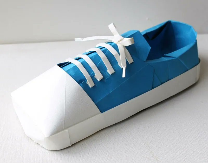 OrigamiBrasil's tweet photo. RT @Origami_me: If You Don't Love These Origami Shoes then You Probably Have no Sole: https://t.co/iuVLrSRWbk #origami #shoes https://t.co/WW7yq1atQC