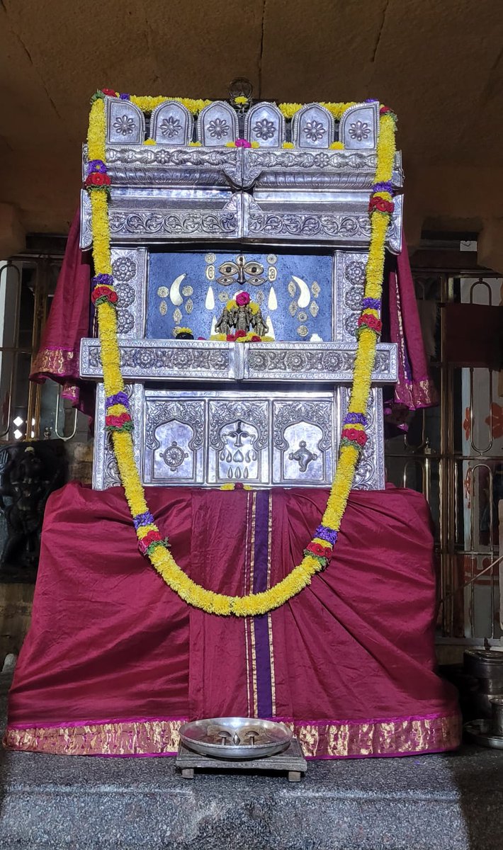 Sri Rayara and Sri Vadeendrara Darshana - 21st May, Jyestha Shukla Dwiteeya