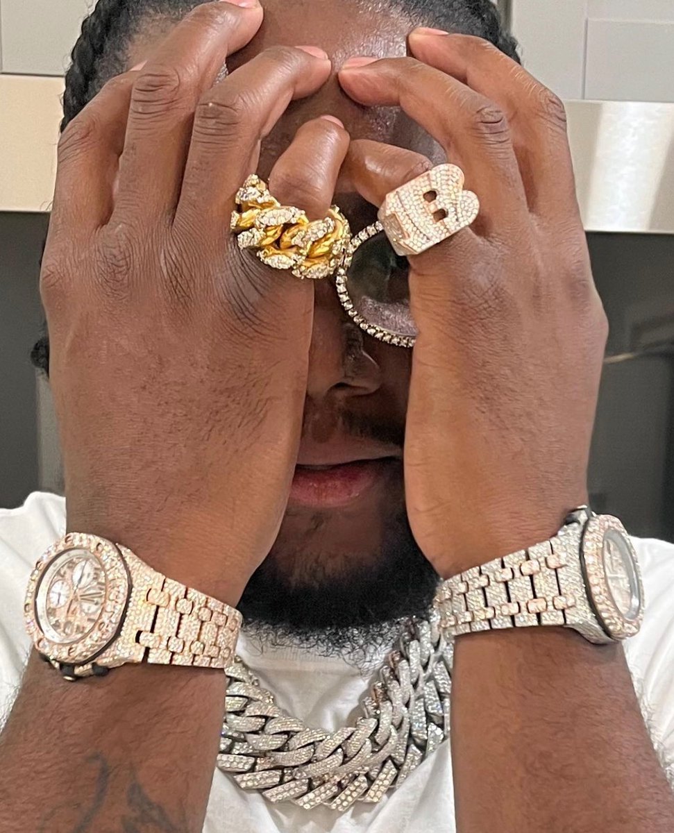 B300Filthy's tweet image. 300