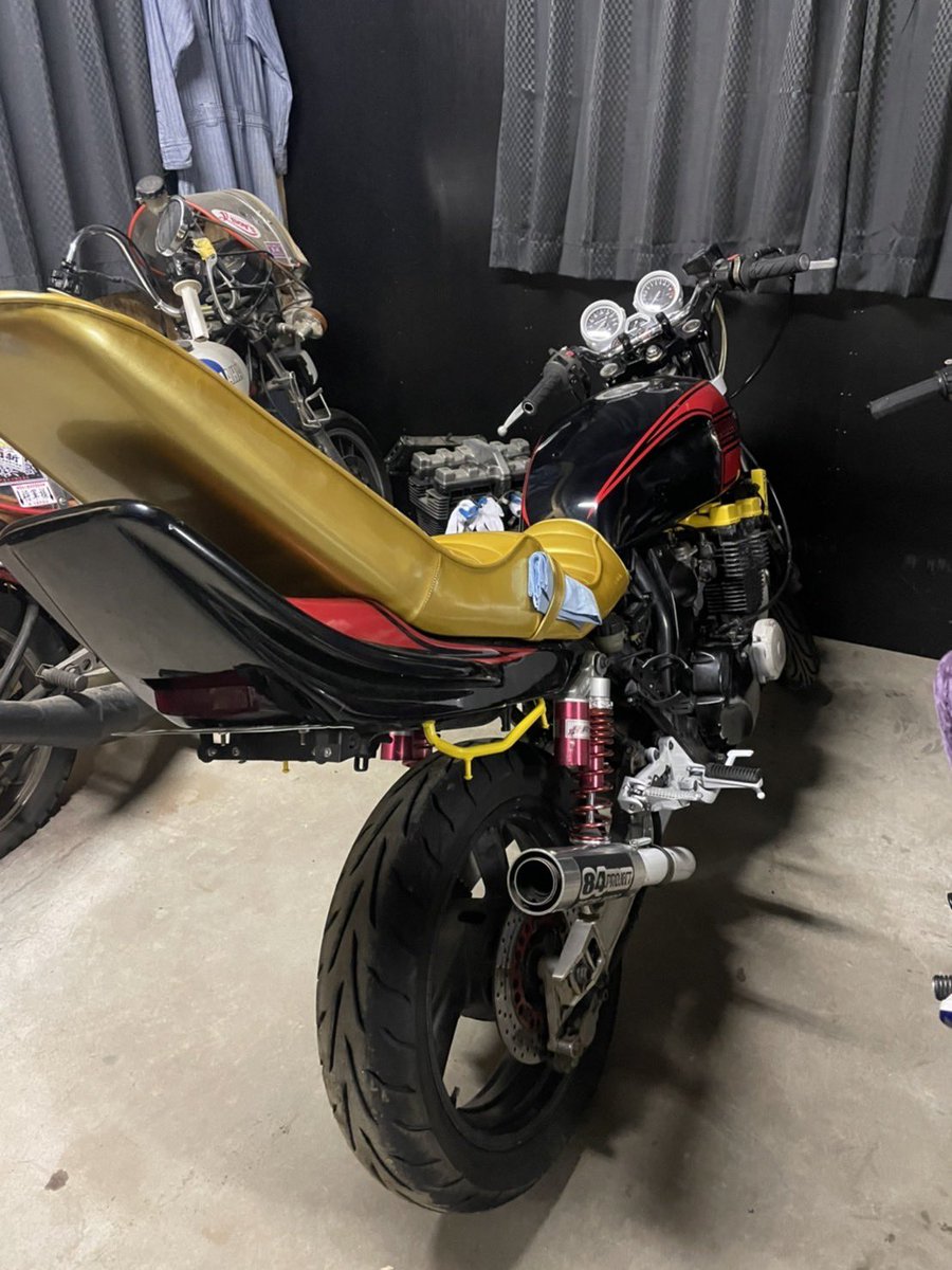 茨城県からXJR売ります
不具合なしバイク屋上がりです！
納車時マフラー変わります！詳細気になる方DMお待ちしてます！
#XJR売ります
#茨城県
#バイク売ります
#拡散希望