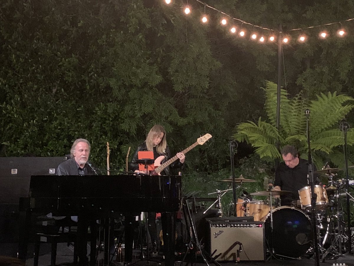 Katefolb's tweet image. Listening to Jackson Browne @PlasticPollutes event on a perfect So Cal evening. @HollywdHealth #ClimateCrisis #Flipthescriptonplastic